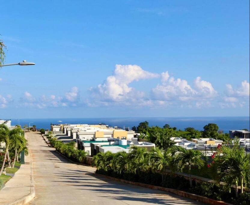 Villa La Rosa With Spectacular View Of Очо Риос Екстериор снимка