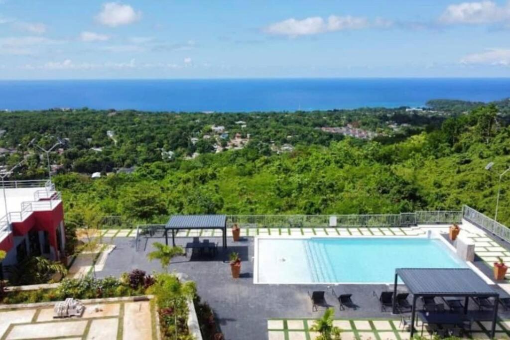 Villa La Rosa With Spectacular View Of Очо Риос Екстериор снимка